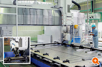図: 三菱重工業製　CNC門型 5面加工機（MVR40）